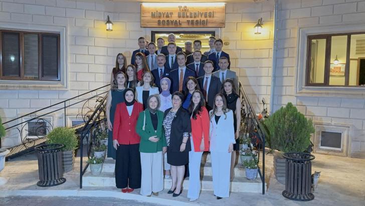 Midyat’ta tayini çıkan yargı mensupları için veda programı