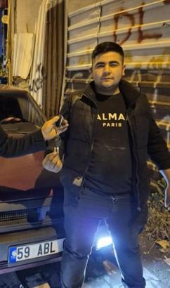 İstanbul- Küçükçekmece'de arkadaşının motosikletini tamir etmediği için döner bıçağı ile öldürüldü