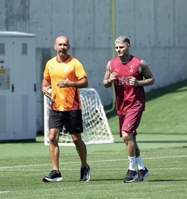 Galatasaray'da Mauro Icardi takımdan ayrı çalıştı