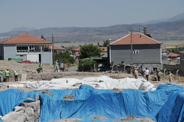 İç Anadolu'nun en büyük mozaik kazı çalışmasında, yeni mozaiklere rastlandı