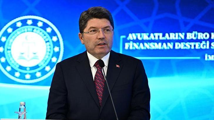 Bakan Tunç: Genç avukatlarımız 6 ay ödemesiz kredi koşullarından yararlanacak