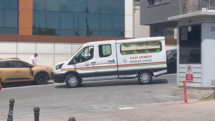 Silivri'de yangında hayatını kaybeden kadının cenazesi Adli Tıp Kurumu'ndan alındı