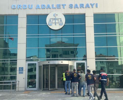 Silah imalat ve ticareti operasyonunda 3 gözaltı