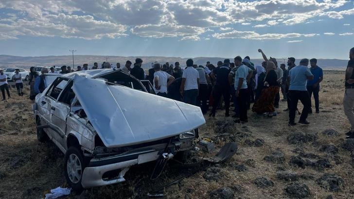 Diyarbakır'da otomobil takla attı: 1’i ağır 4 yaralı