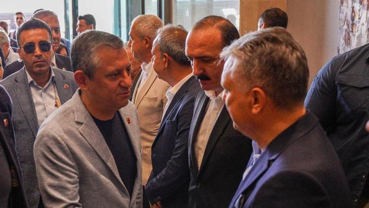 Özgür Özel Antalya mitinginde konuştu