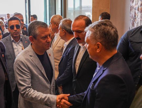 Özgür Özel Antalya'da