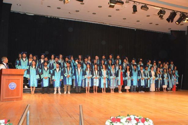 EÜ Devlet Türk Musikisi Konservatuvarı sanatçılarını uğurladı