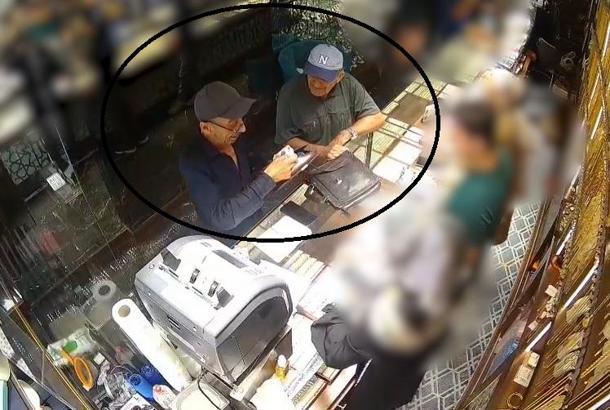 Çaldıkları altınlarla Gürcistan'a kaçarken sınır kapısında yakalandılar