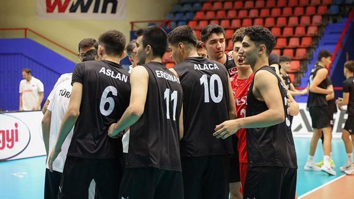 U19 Erkek Milli Voleybol Takımı Balkan Şampiyonası'nda yarı finalde