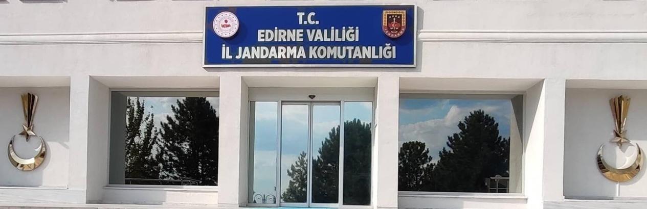 Edirne'de aranan 2 kişi yurt dışına kaçarken sınırda yakalandı