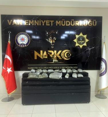 Van’da 10 kilo 120 gram skunk ele geçirildi