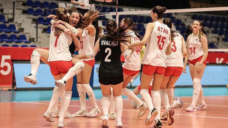 U16 Voleybol Kız Milli Takımı, Avrupa Şampiyonasında finalde