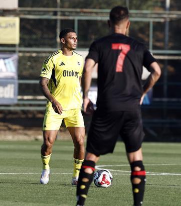 Fenerbahçe hazırlık maçında Fatih Karagümrük’le 2-2 berabere kaldı