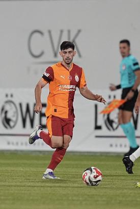Galatasaray, hazırlık maçında Ümraniyespor’u 5-2 yendi
