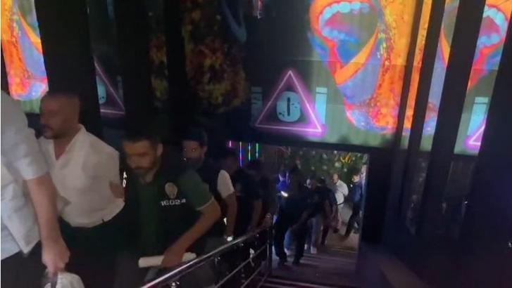 Ankara’da fuhuş operasyonu; 11 iş yeri mühürlendi, 40 kadın kurtarıldı