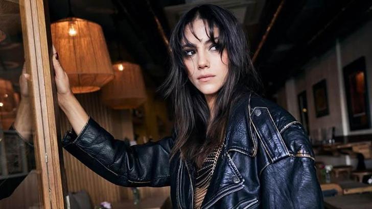 Zerrin'den iddialı pozlar