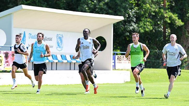Beşiktaş, yeni sezon hazırlıklarına devam ediyor