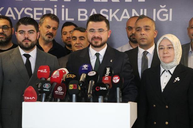 Başkan Okandan: Türkiye'nin hayrına olmayan hiçbir işin içinde olmadık