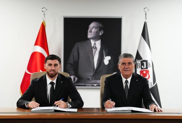 Beşiktaş, Orkun Kökçü'yü KAP'a bildirdi