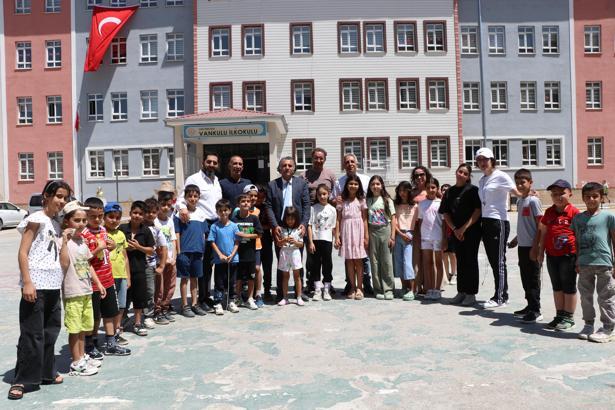 Van'da 650 öğrenci, 'Yaz coşkusu' projesi kapsamında eğitim alıyor