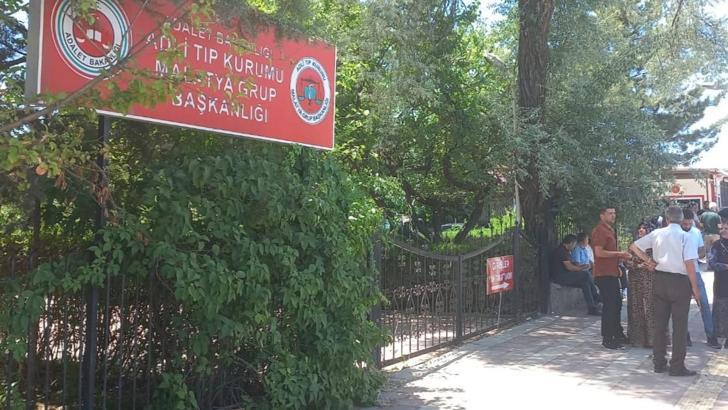 Yolda karşılaştığı 4 kişi tarafından dövüldü, hastanede öldü