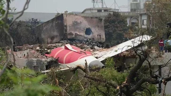 Hindistan'dan Boeing uçaklarına kontrol kararı