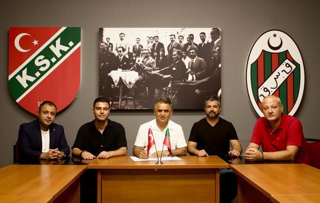 Karşıyaka'da Basatemür imzayı attı