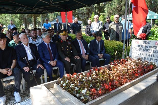 15 Temmuz şehidi polis memuru, mezarı başında anıldı