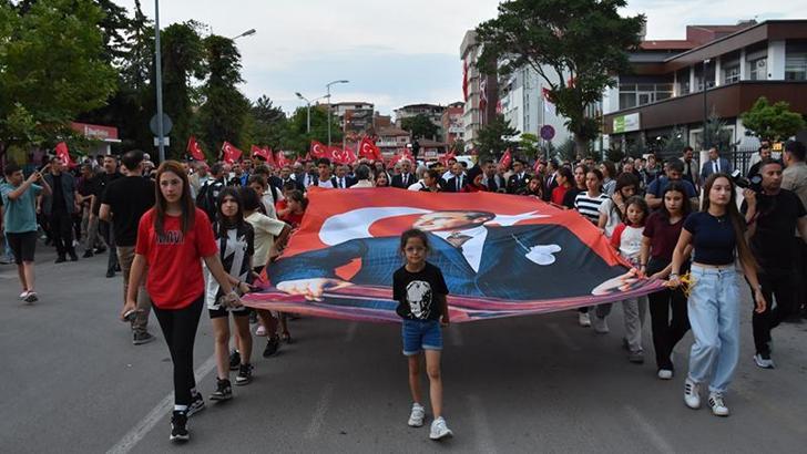 Kırıkkale'de '15 Temmuz' yürüyüşü
