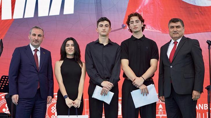 15 Temmuz Demokrasi ve Milli Birlik Günü'nde ÅŸiir yarışması ödül töreni düzenlendi