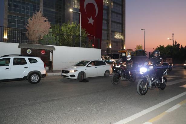 Mersin’de fuhuş operasyonu: 22 gözaltı