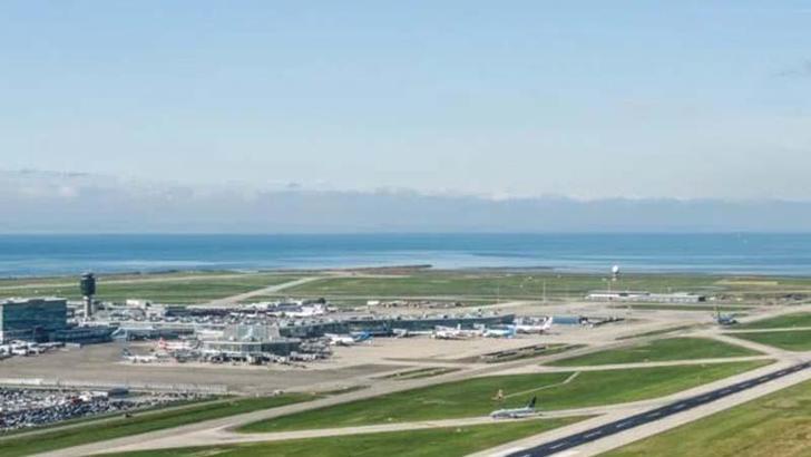 Kanada'da özel bir uçağın kaçırılması nedeniyle hava sahası kapatıldı