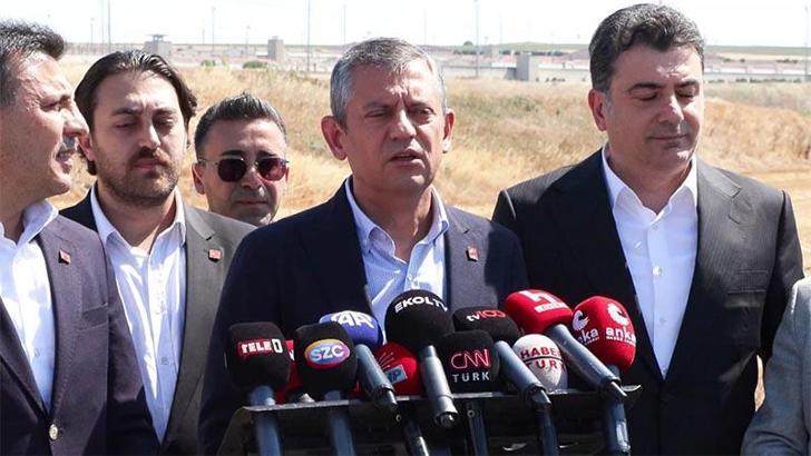 Özgür Özel, İmamoğlu'nun duruşması sonrasında açıklama yaptı