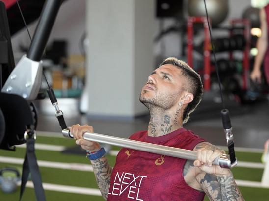 Galatasaray günü çift idmanla tamamladı