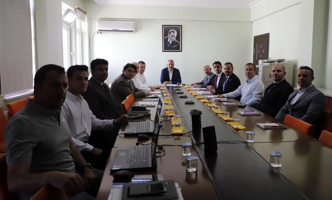 Edirne Valisi Sezer: Edirne'de OSB'ler meslek liseleriyle entegre ediliyor