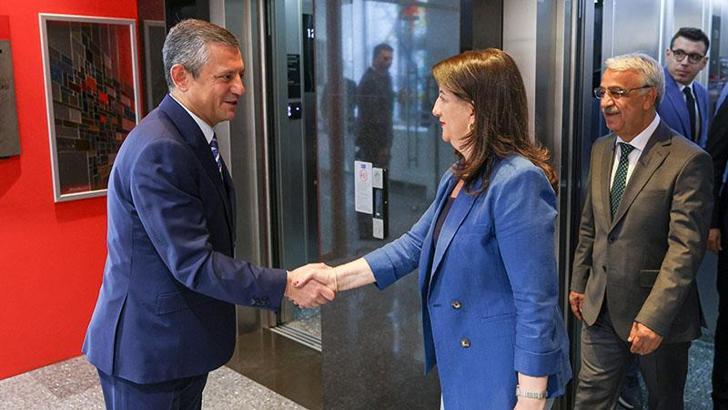 DEM Parti heyetinden Özel’e ziyaret