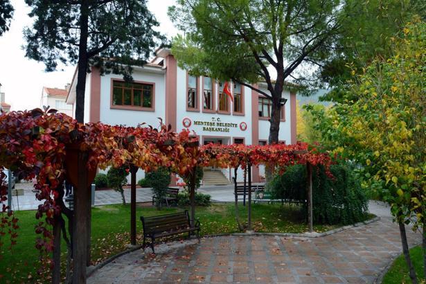 Menteşe'de 11 tiny house mühürlendi, sahipleri hakkında suç duyurusunda bulunulup, idari para cezası kesildi