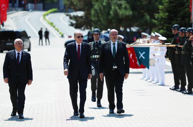 İstanbul- Cumhurbaşkanı Erdoğan: Bölgemizin üzerine barış güneşinin doğmasına kimse engel olamaz / Geniş haber