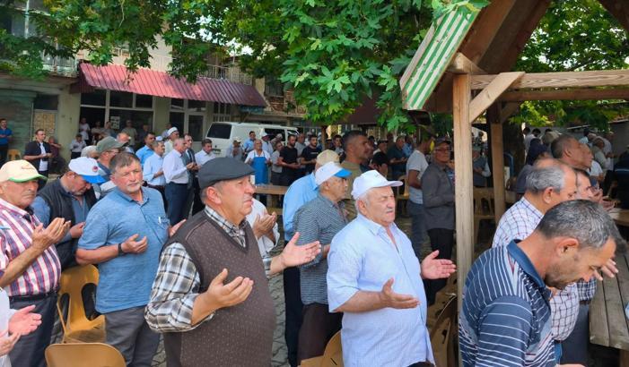 Eber Gölü için yağmur duası ve aşure etkinliği