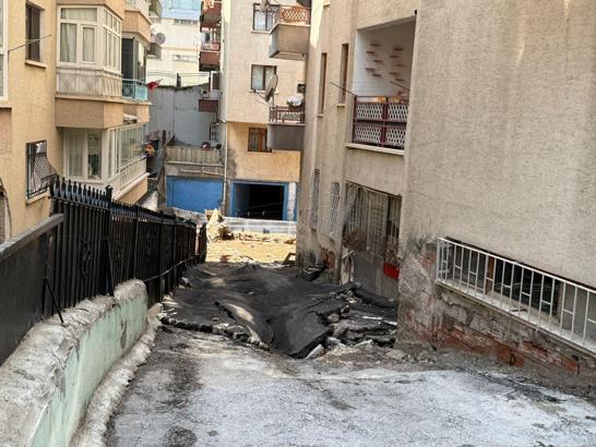 Selde evinin duvarı yıkılan kadın; odanın duvarından sürüklendik