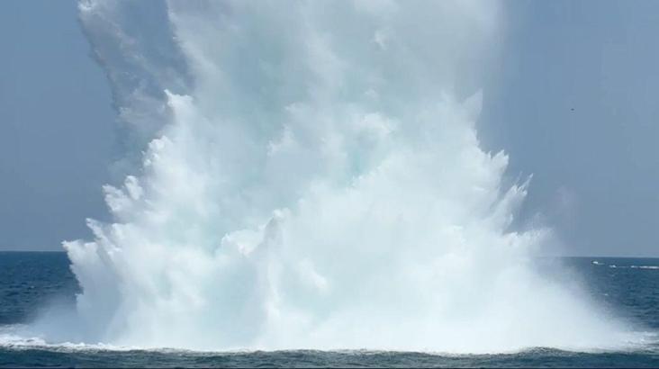 Denizde bulunan mayın patlatılarak imha edildi