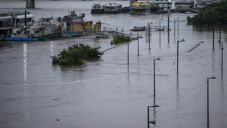 Güney Kore’de sel: 14 ölü