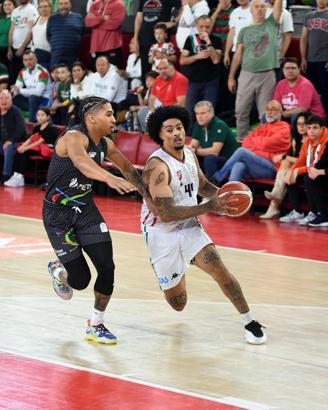 Karşıyaka'da Roberto Gallinat, Çayırova Belediyesi ile anlaştı