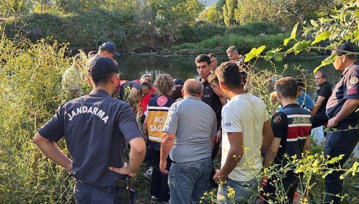 Eskişehir’de Sakarya Nehri’ne giren 2 kişi boğuldu