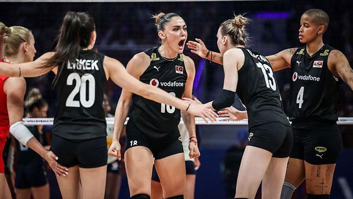 Filenin Sultanları, VNL Finalleri için Polonya'ya gitti