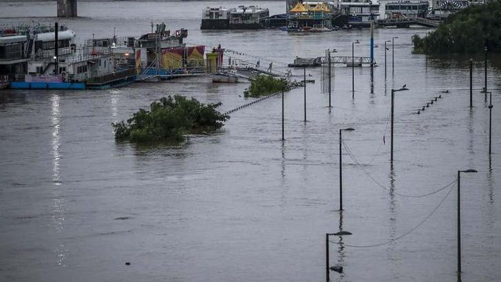 Güney Kore’de sel: 18 ölü