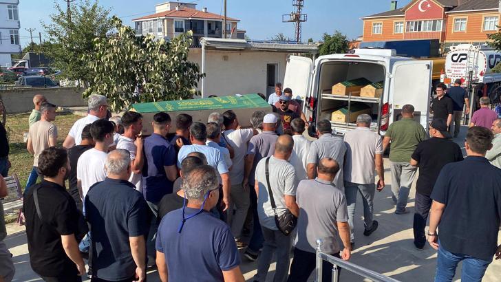 Kamyona çarpan otomobilin sürücüsü üniversiteli Hamdi Serdar toprağa verildi