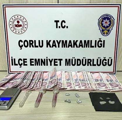 Çorlu’da uyuşturucu operasyonlarında 2 tutuklama