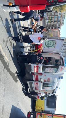 İstanbul- Avcılar'da otomobil İETT otobüsüne çarptı