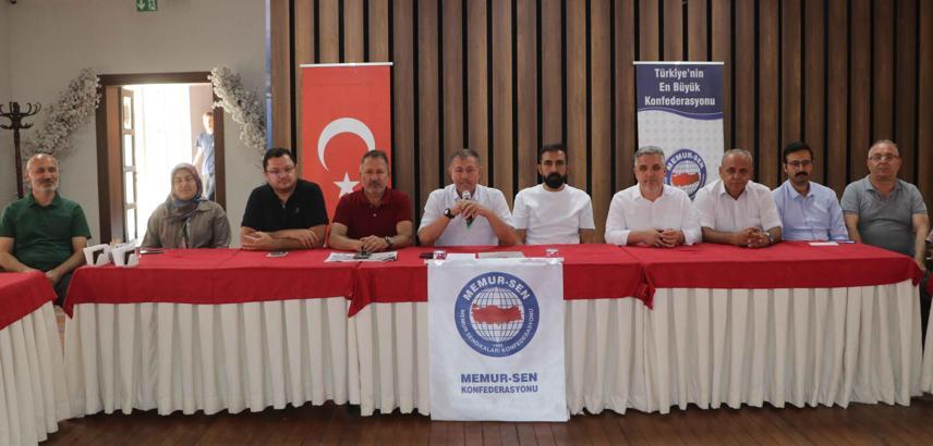 Memur-Sen'den bilgilendirme toplantısı